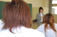 エル８