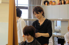 CUT STUDIO 24